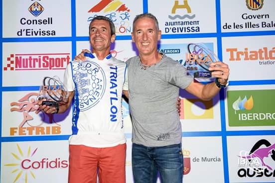La SDR Arenas Triatlón, en el Campeonato de España de Triatlón de larga distancia y el Half Triatlón de Ibiza